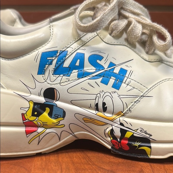 Gucci White Sneakers with Chunky Design and Leather Upper - Picture 10 of 12